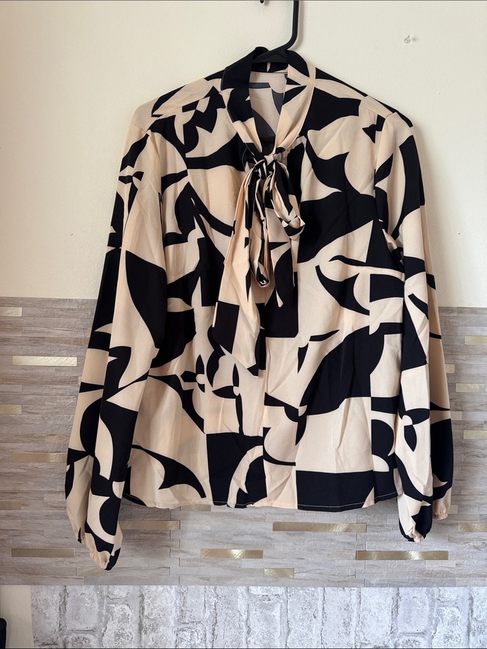 Abstract Print Tie-Neck Blouse in Black and Cream